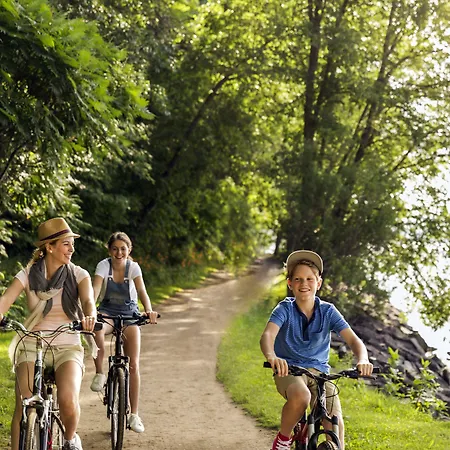 Ibis Budget Chateau-thierry Hotel 2*