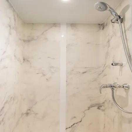 Ibis Budget Château-thierry 2*