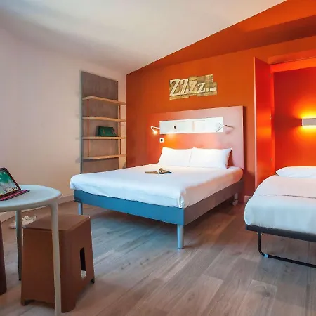 Ibis Budget Chateau-thierry Отель 2*
