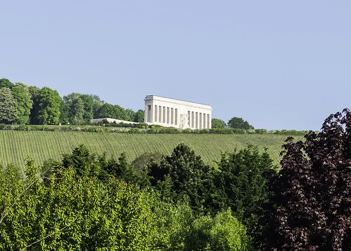 Ibis Budget Chateau-thierry Hotel 2*